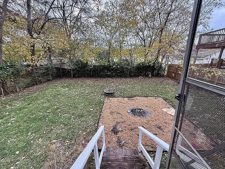 601 Morrow Rd — Photo 8