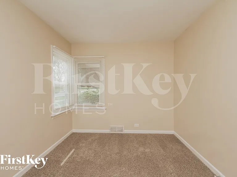 1802 Evergreen Rd — Photo 15