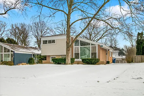 1351 Sherwood Rd Photo 1