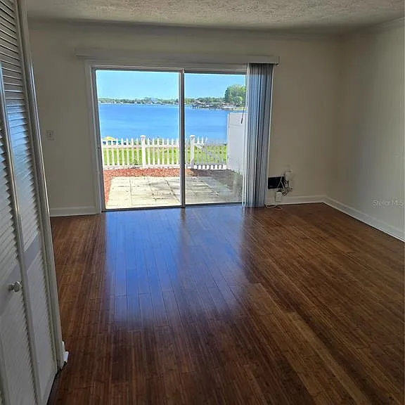 2549 Cedar Cypress Ct — Photo 3
