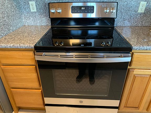 5th image of 3575 Farm Hill Blvd #23