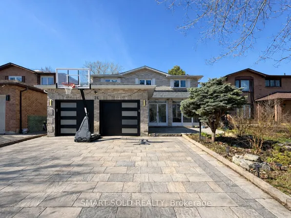 24 Normandy Cres, Richmond Hill, ON L4C 8L8