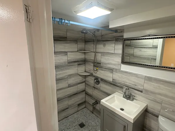 166 Holland Ave, Elmont, NY 11003