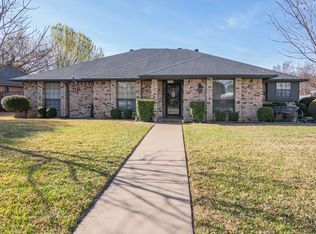 6620 Diamond Ridge Dr, Fort Worth, TX 76180