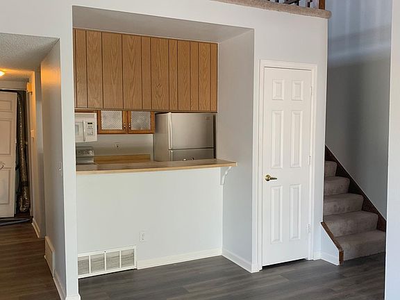 3rd image of 6600 E Mississippi Ave APT 9