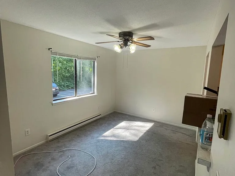 5 Riverview Dr #5 — Photo 5