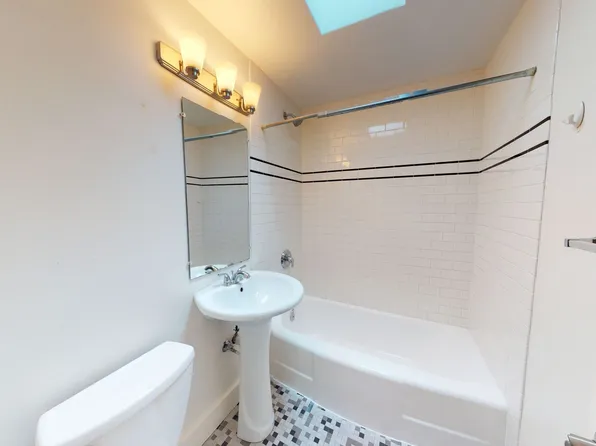 401 Harvard Ave (123), 401 Harvard Ave E #9, Seattle, WA 98102