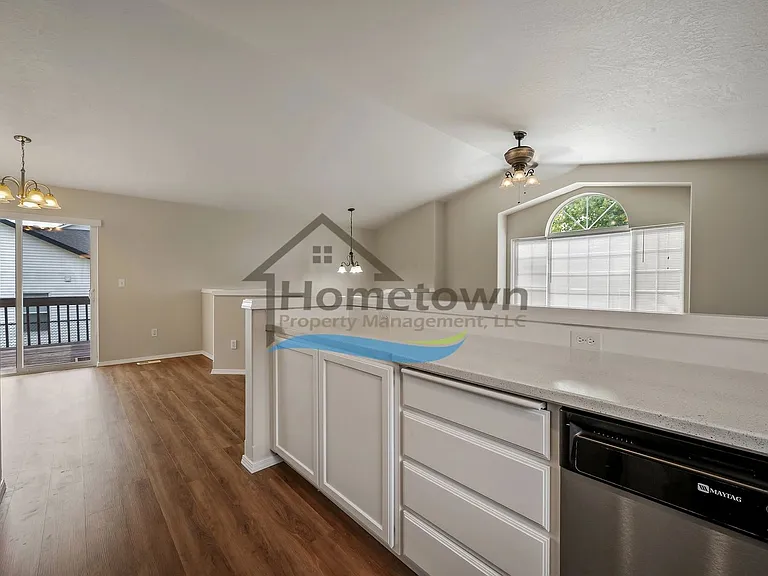 3019 N Alfalfa Loop — Photo 10