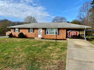 80 Mountain View Rd, Martinsville, VA 24112