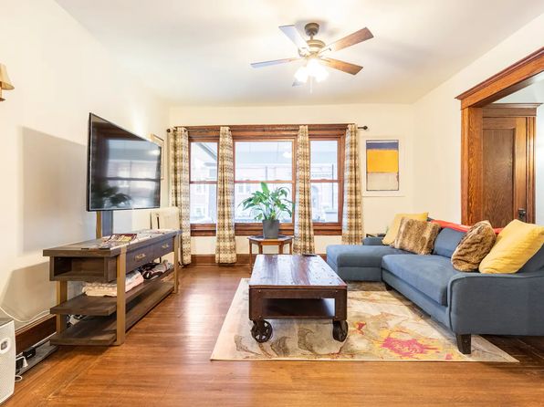 711 W Delavan Ave #1