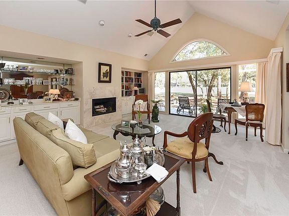 5th image of 17 Cottonwood Ln