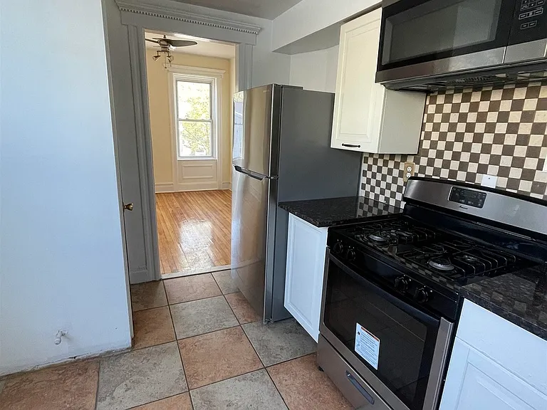 3444 Kennedy Blvd #3R — Photo 7