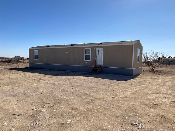 2nd image of 15401 Agave Ave