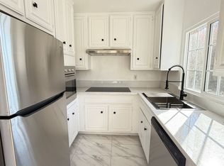 1508 S Beverly Glen Blvd, Los Angeles, CA 90024