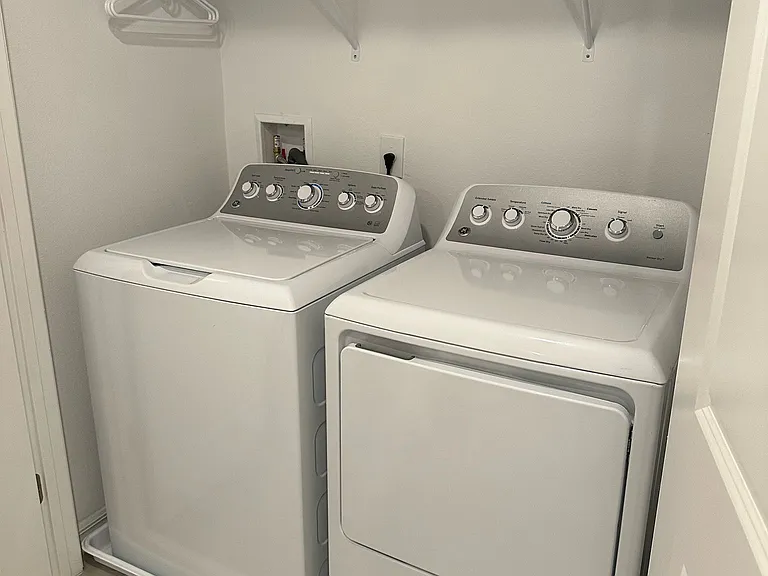 1292 Lago Vista Ct — Photo 28