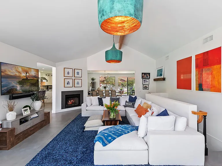 49155 Avenida Fernando — Photo 16