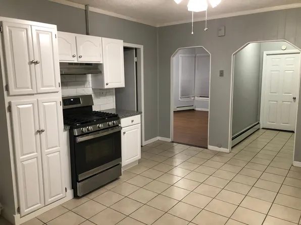 24 Walnut St #24, East Providence, RI 02914