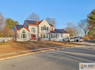 321 Snowgoose Ln, Mullica Hill, NJ 08062