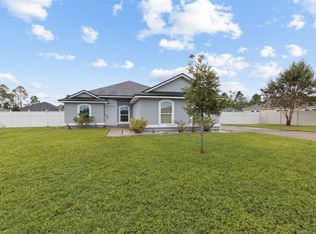 94002 Last Ln, Yulee, FL 32097