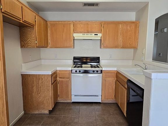 5th image of 8105 Pebble Cove Ct APT C