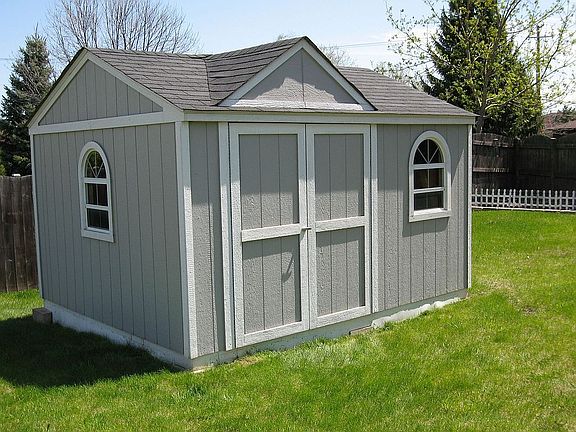 2nd image of 15 Diane Ct