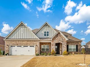 22833 Ledges Dr, Athens, AL 35613
