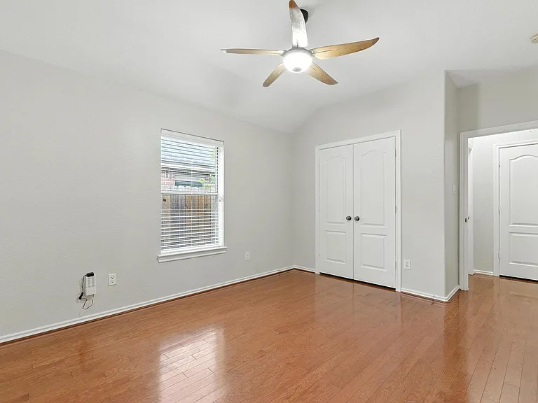 28527 Connordale Ln — Photo 26