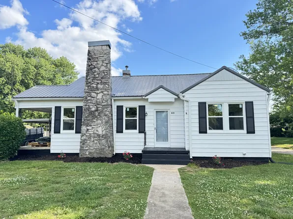 521 1st St, Lawrenceburg, TN 38464