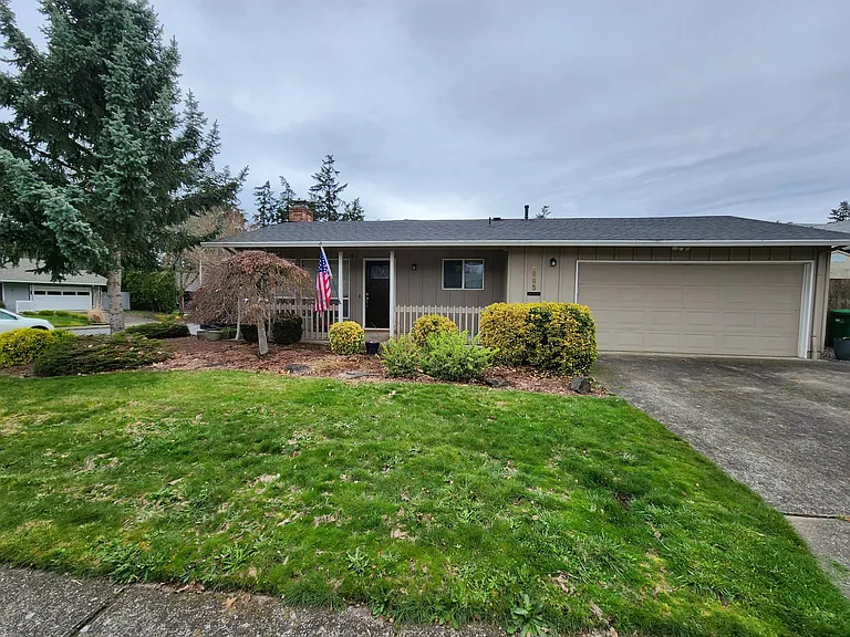 6085 SW 172nd Ave — Photo 1
