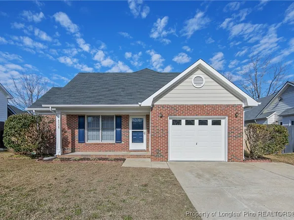 6338 Bent Tree Dr, Fayetteville, NC 28314