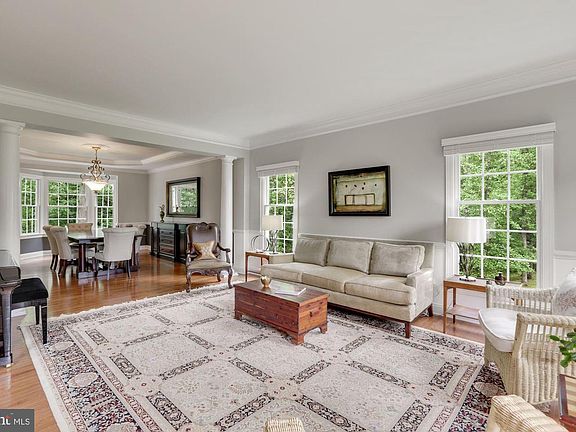 5th image of 38515 Wooded Hollow Dr