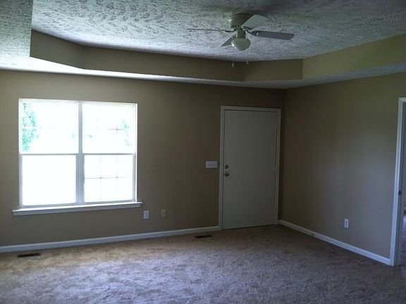 2nd image of 116 Millwood Dr