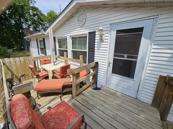 1014 Van Bibber Lake Est, Greencastle, IN 46135
