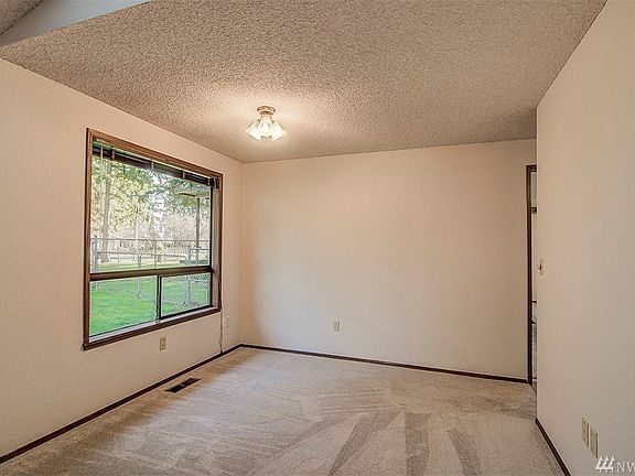 4th image of 10841 SE 326th Pl