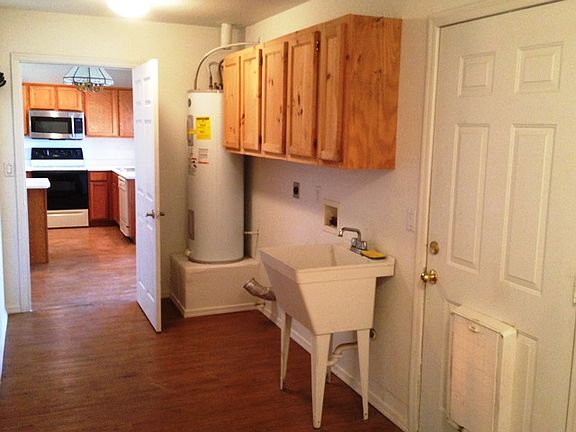3rd image of 7922 N El Camino Parami Casa