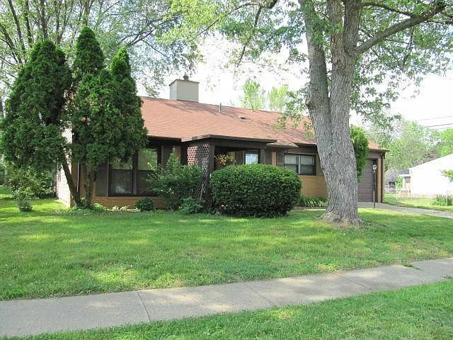 516 King George Ave photo 1