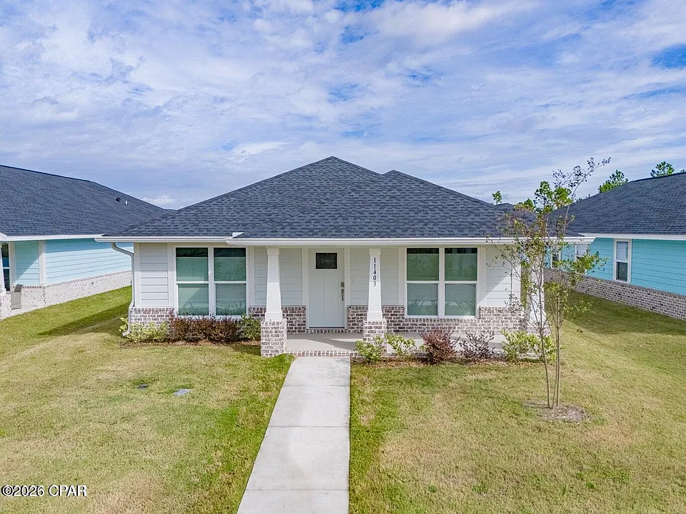 11403 Godart St
