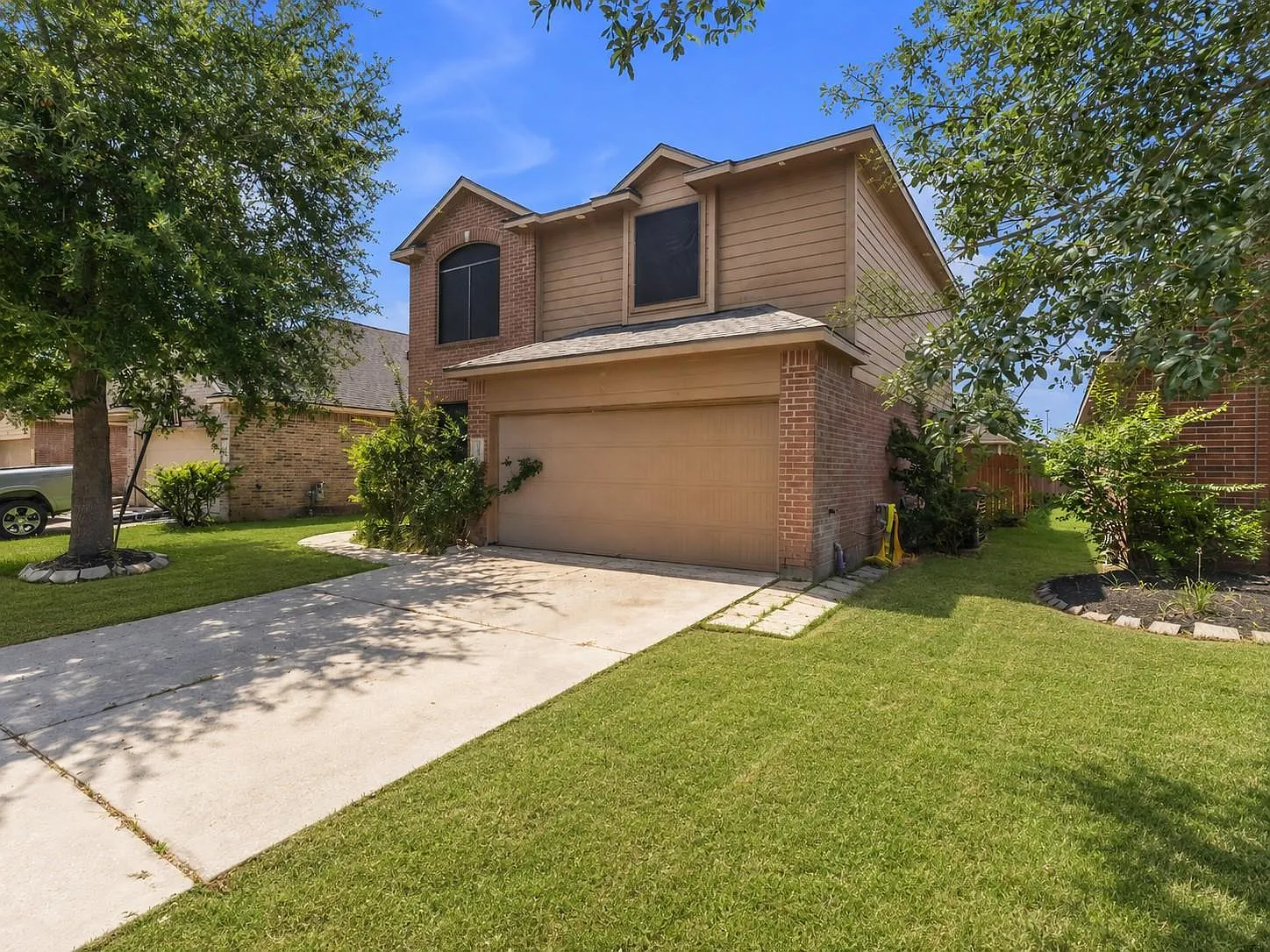 3 bed, 2.5 bath, 2253 sqft, $2,200 — Photo 4