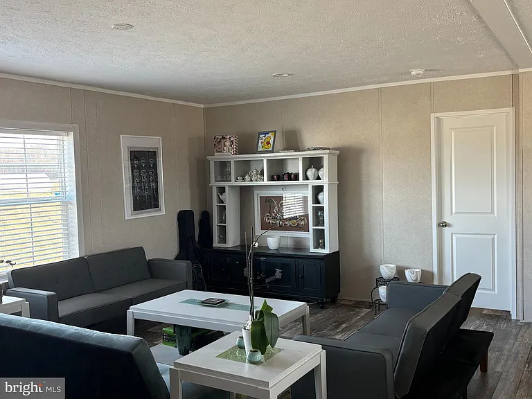 8236 Camden Rd — Photo 5