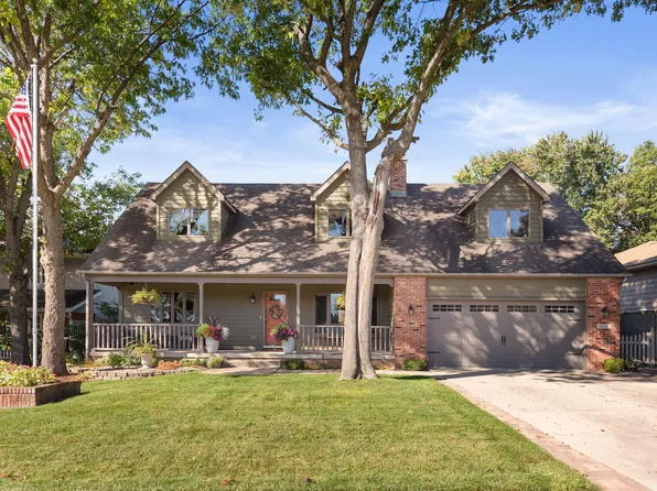 1636 Britton Dr, Schererville, IN 46375