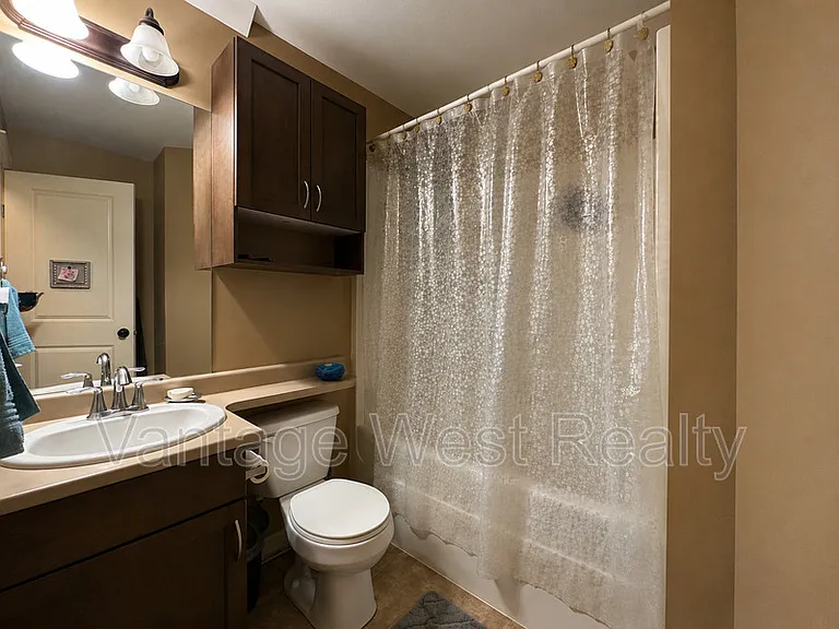 3350 Woodsdale Rd #201 — Photo 10