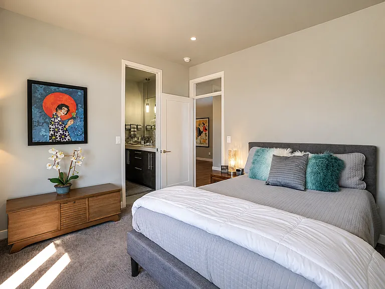 En Suite Guest Suite with Walk In Closet (not in photo)