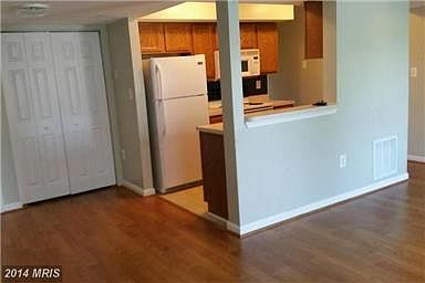 2nd image of 122 N Altamont Ave