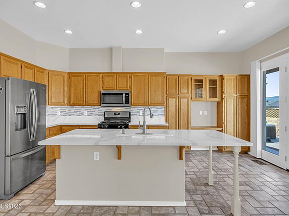 4th image of 9941 Northrup Dr