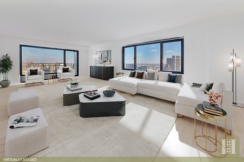 1st image of 1084 2nd Ave #43F