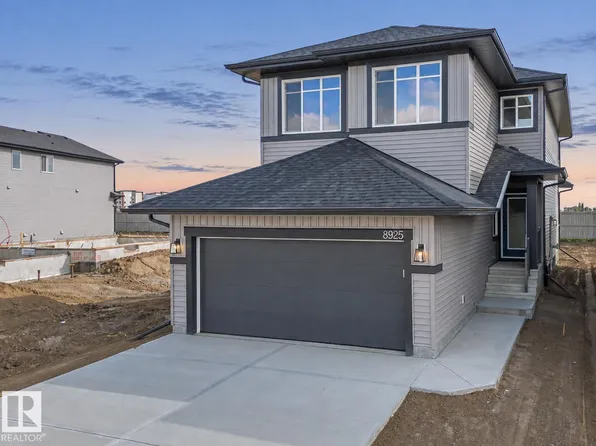 8925 223a St NW, Edmonton, AB T5T 7H2