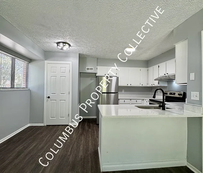 2038 Noe Bixby Rd — Photo 4