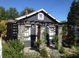 8929 5th Ave NE, Seattle, WA 98115