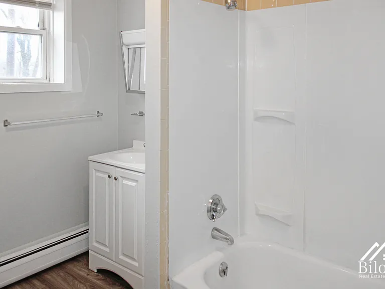 5 Chestnut St — Photo 7