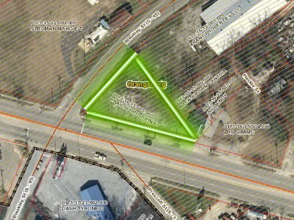 390 John C Calhoun Dr SE, Orangeburg, SC 29115